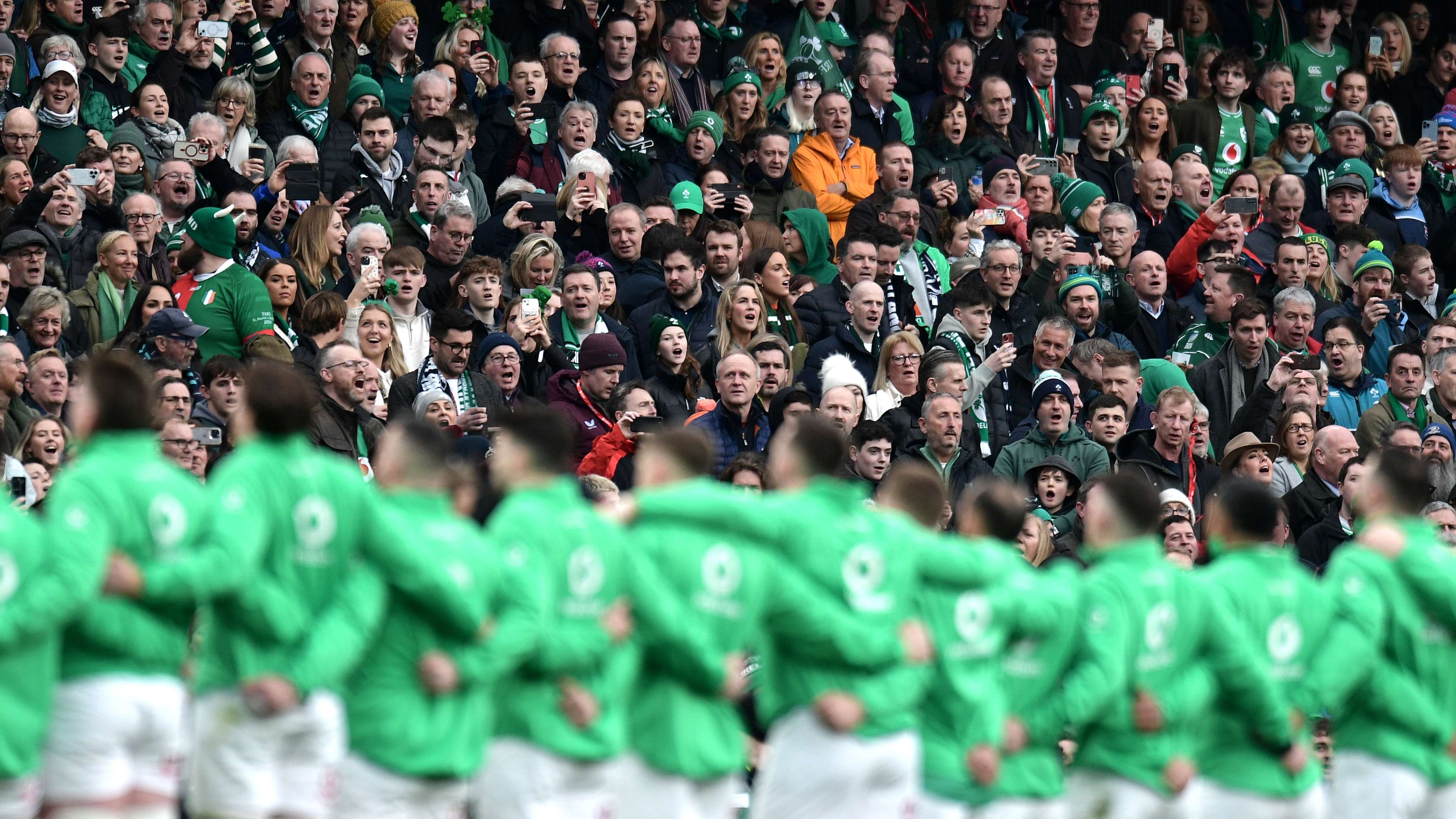 它促进了人 它促进了人